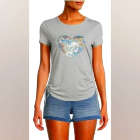 No Boundaries Tops - 5/$25 No Boundaries RUCHED SIDE SHORT SLEEVE SEQUIN HEART T-SHIRT
